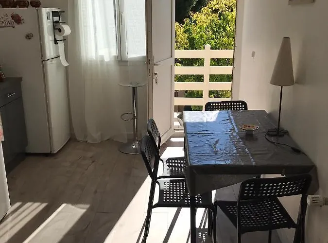 Privatunterkunft La Favola Mèze